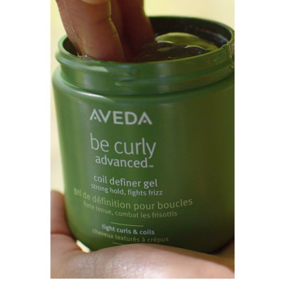 Aveda Be Curly Advanced Coil Definer Gel Bukle Belirginleştirici Jel 250 ml Aveda Be Curly Advanced Coil Definer Gel Bukle Belirginleştirici Jel 250 ml