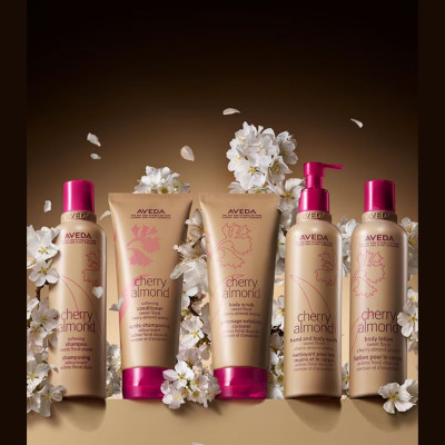 Aveda Cherry Almond Softening Leave-in Conditioner Kuru Saçlar İçin Canlandırıcı ve Parlaklaştırıcı Durulanmayan Saç Kremi 200ml Aveda Cherry Almond Softening Leave-in Conditioner Kuru Saçlar İçin Canlandırıcı ve Parlaklaştırıcı Durulanmayan Saç Kremi 200ml