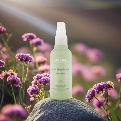 Aveda Pure Abundance Style Prep Hacim Veren Saç Şekillendirici Sprey 100ml Aveda Pure Abundance Style Prep Hacim Veren Saç Şekillendirici Sprey 100ml