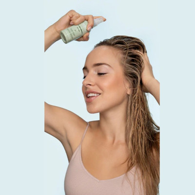 Aveda Pure Abundance Style Prep Hacim Veren Saç Şekillendirici Sprey 100ml Aveda Pure Abundance Style Prep Hacim Veren Saç Şekillendirici Sprey 100ml